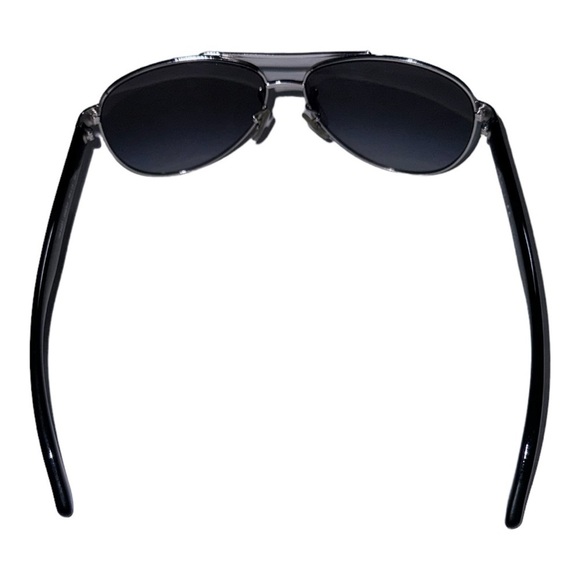 Ray Ban (EUC) Unisex Aviator Sunglasses - Picture 7 of 16